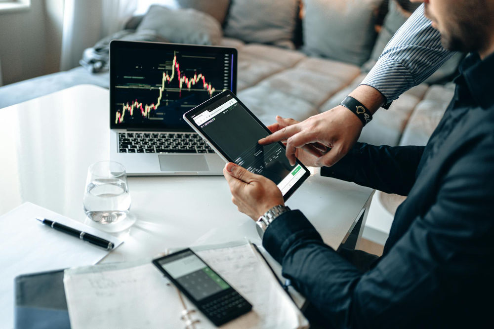 Diversify Investment Portfolios With Life Settlements